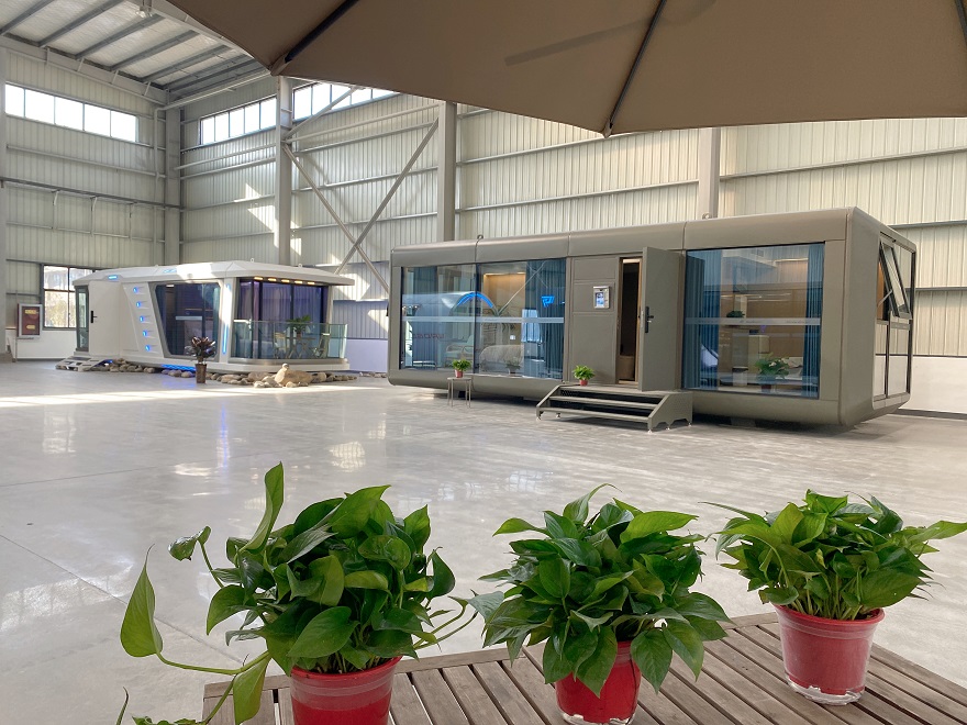 【德瀾仕】——邀您入住民宿太空艙，享夢(mèng)幻星空之旅……